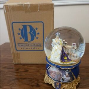 The Bradford Exchange Blue and Gold Royal Snow Globe